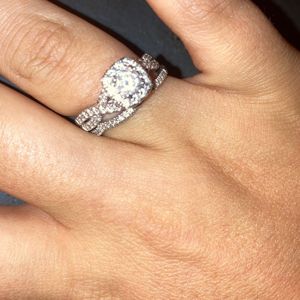 Wedding set, about 4 months old. Real diamonds.